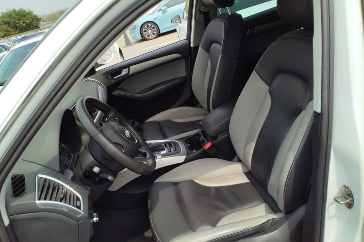 Used Audi Q5 2017 Plus 40 TFSI Technology Model