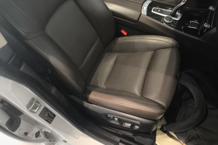 Used BMW 5 Series GT 2015 528i Luxury Edition