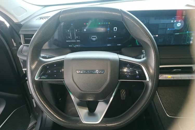 Used Venucia V 2021 260T Idol Edition
