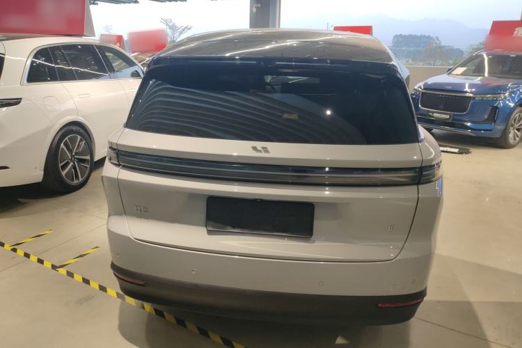 Used Li Auto Li Auto i8 2025 Model Standard Version
