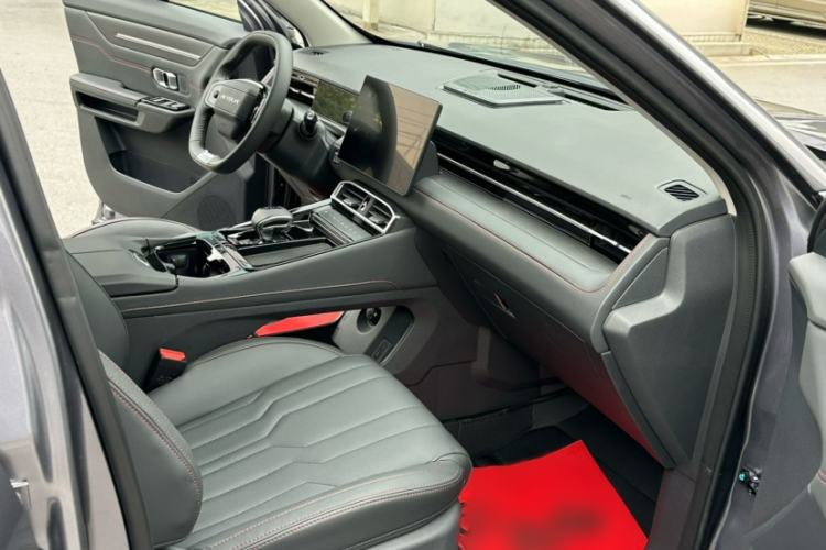 Used JETOUR Dashing 2025 1.5T DCT Luxury Edition