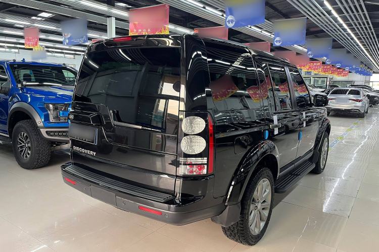 Used Land Rover Discovery 2016 3.0 SC Obsidian Black Heritage Edition SE