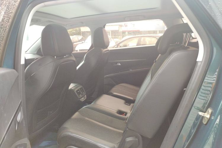 Used Peugeot 5008 2017 350THP 7-Seater Elite Edition