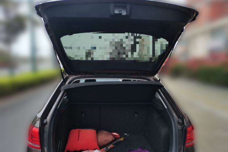 Used Volkswagen Gran Lavida 2013 1.4 TSI Automatic Luxury Model