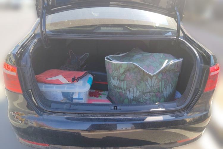 Used Volkswagen Lavida 2013 Restyled Classic 1.6L Manual Comfort Edition
