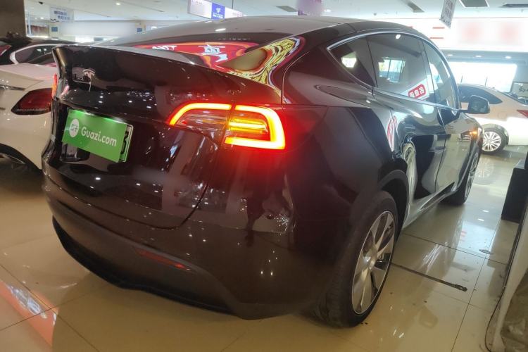 Used Tesla Model Y 2021 Standard Range Rear-Wheel Drive Version