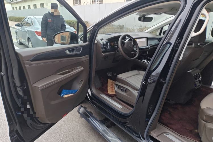 Used Volkswagen Viloran 2024 380TSI Luxury Edition