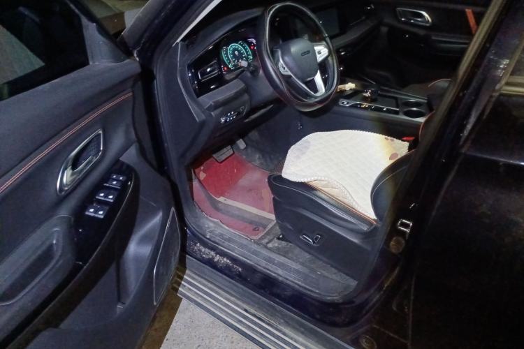 Used CHANGAN OSHAN X7 PLUS 2022 1.5T Blue Whale Edition Automatic ZhiZun Model
