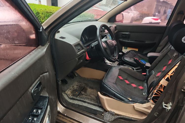 Used Wuling Hongguang 2015 1.5L S Base Model China IV
