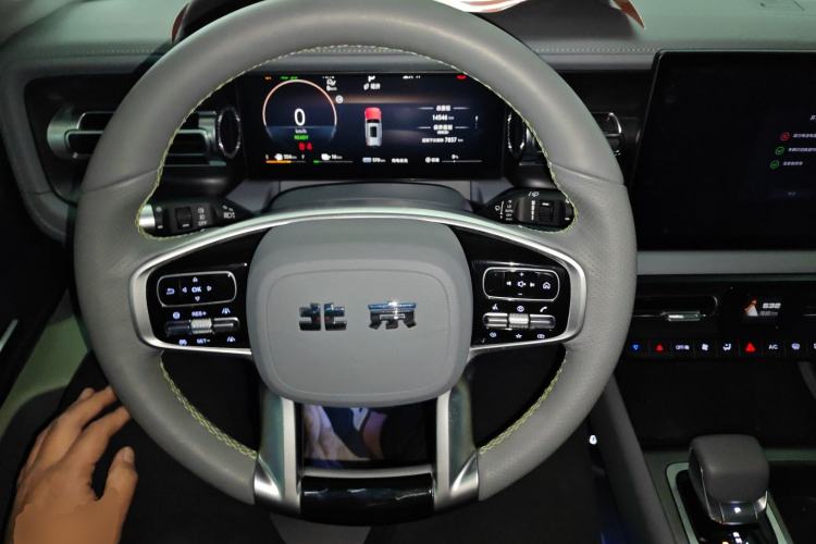 Used BAIC Off-Road BJ40 Electric Drive 2025 Advanced Edition
