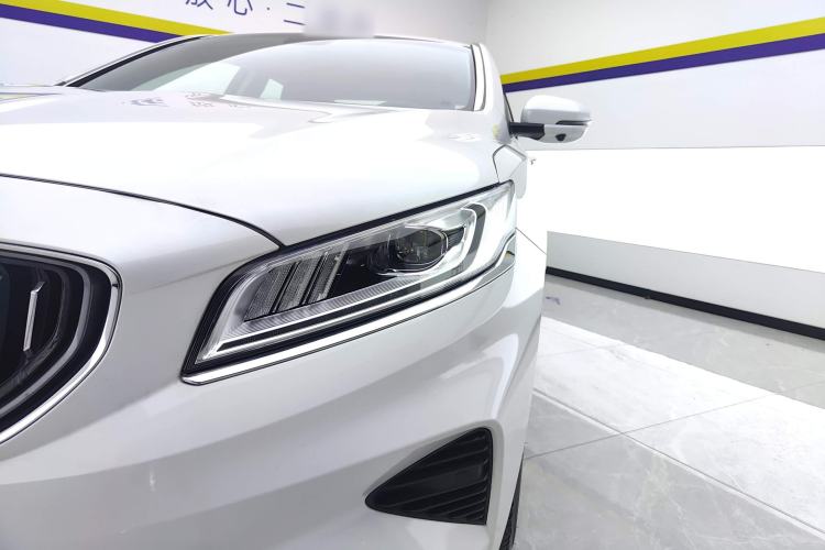 Used Geely Auto Emgrand GT New Energy 2022 1.5T PHEV Extended Range Luxury Version
