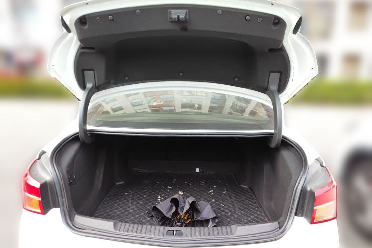 Used Buick Verano 2017 Sedan 20T Dual-Clutch Leading Model