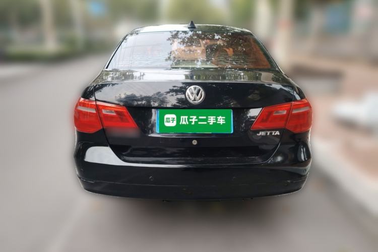 Used Volkswagen Jetta 2013 1.6L Manual Comfort Model
