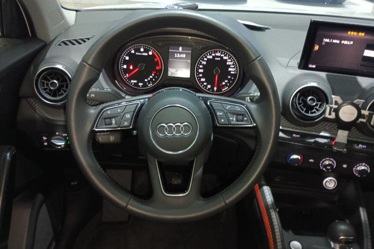 Used Audi Q2L 2018 35 TFSI Launch Exclusive Edition China VI Steering Wheel