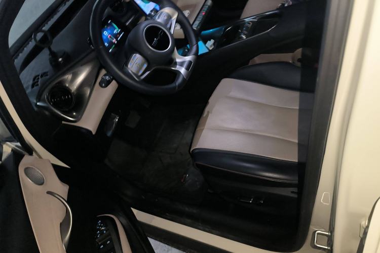 Used BYD Dolphin 2023 420 km Fashion Edition
