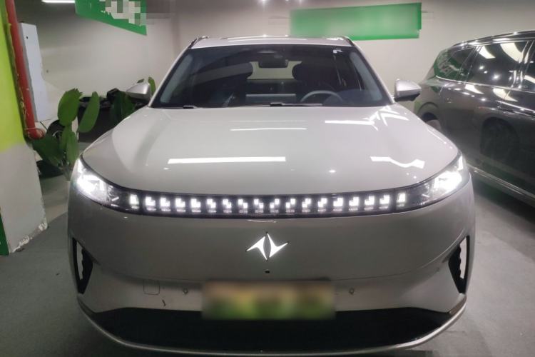 Used Dongfeng eπ eπ008 2024 210Max Range-Extended Version 6 Seats Front