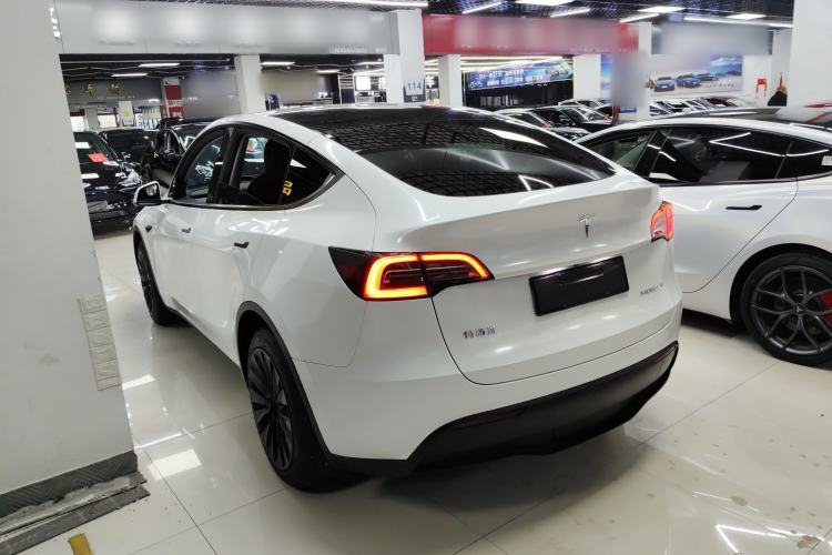 Used Tesla Model Y 2022 Revised Version Rear-Wheel Drive Exterior 2