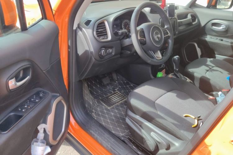 Used Jeep Renegade 2016 1.4T Automatic Jingneng Version+ Driver Seat