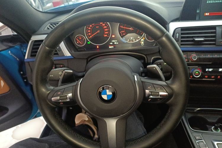Used BMW 4 Series 2017 425i M Sport Package Steering Wheel