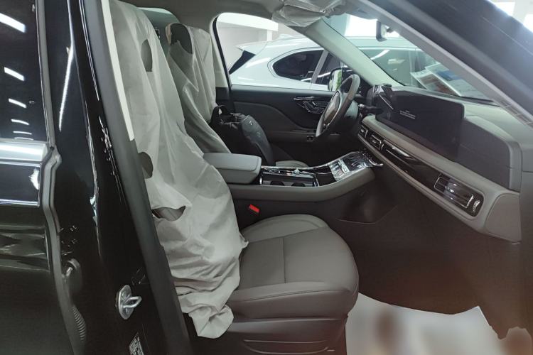 Used Lincoln Aviator 2024 3.0T V6 All-Wheel-Drive Elegance Edition Six Seats