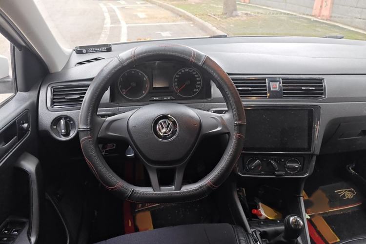 Used Volkswagen Santana 2019 1.5L Manual Fashion Edition China VI Standard