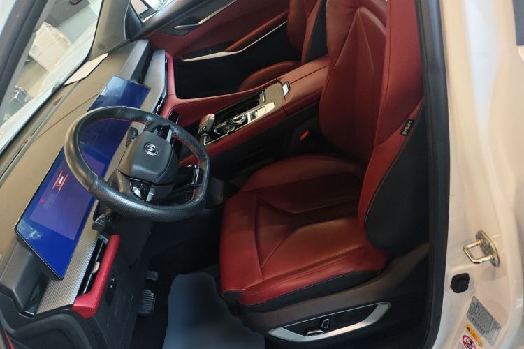 Used CHANGAN CS75 PLUS 2022 2nd Generation 1.5T Automatic Luxury Version
