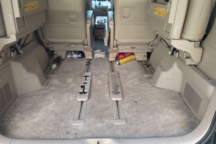 Used Toyota Alphard 2011 3.5L Luxury Edition
