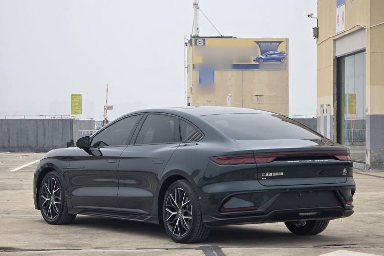 Used BYD Han 2022 EV 610 km All-Wheel-Drive Qianshan Cui Limited Edition
