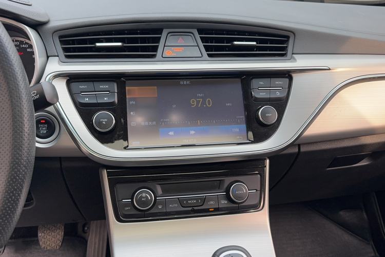 Used Geely Auto Emgrand GL 2017 1.8L Manual Elite Model