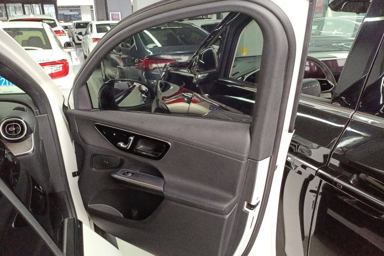 Used Mercedes-Benz GLC Coupe 2024 GLC 260 4MATIC Coupe SUV