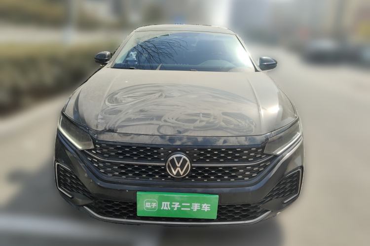 Used Volkswagen Passat 2025 Outstanding Model 380TSI Starry Dragon Edition
