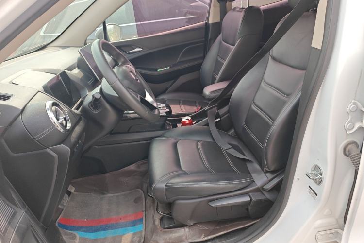 Used BYD Yuan New Energy 2019 EV535 Smart Connect Trendsetting Model Left Front Seat