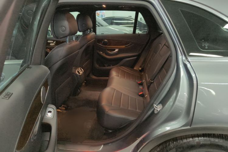 Used Mercedes-Benz GLC 2019 GLC 260 L 4MATIC Dynamic Model
