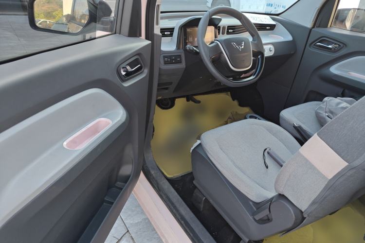 Used Wuling Hongguang MINIEV 2021 Macaron Fashion Model Lithium Iron Phosphate