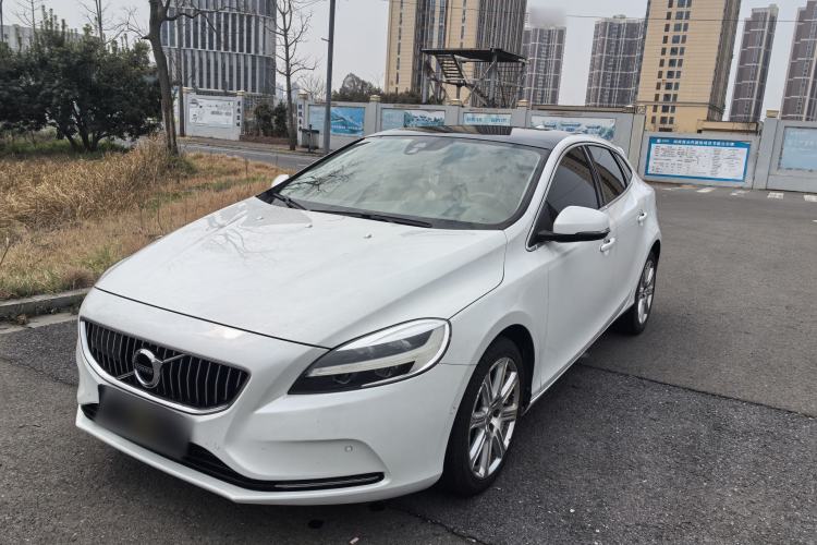 Used Volvo V40 2017 T3 Zhiya Edition