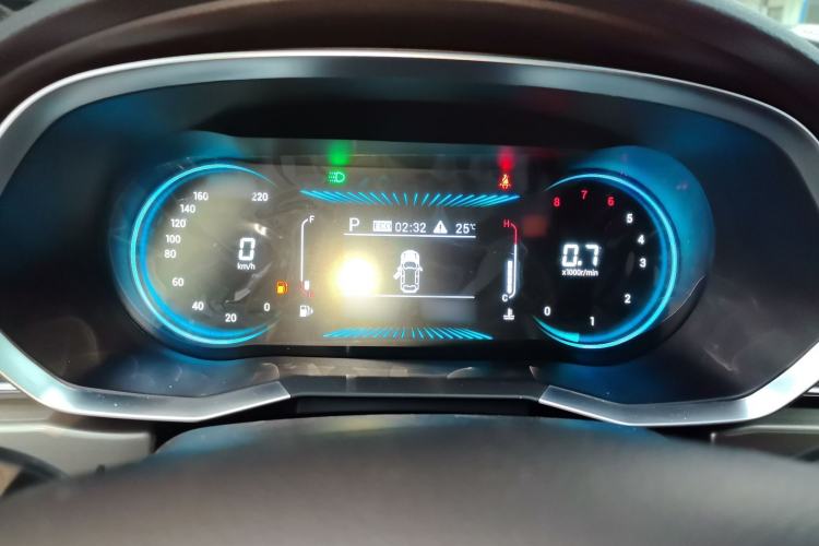 Used JETOUR X70 2025 1.5T DCT Beyond PRO 7-Seater
