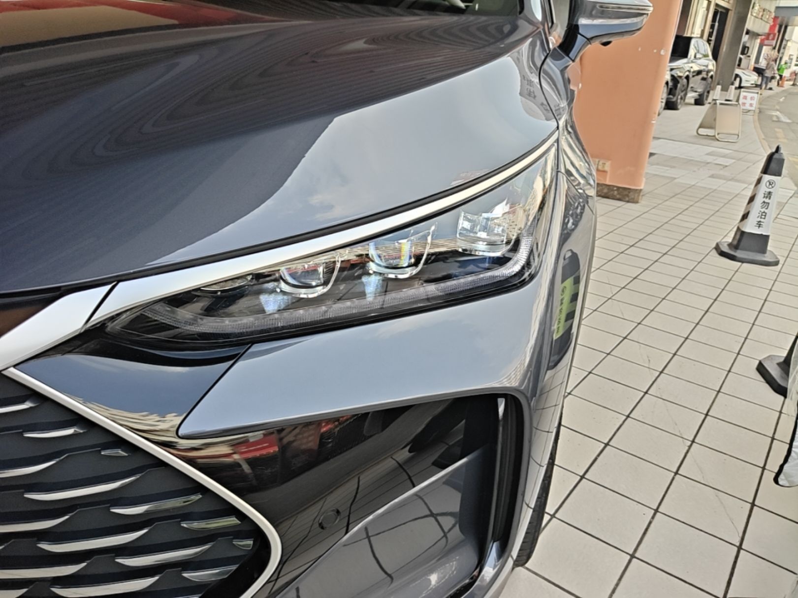 BYD Tang New Energy 2025 DM-i 115KM Prestige Model - Executive — снимка 8