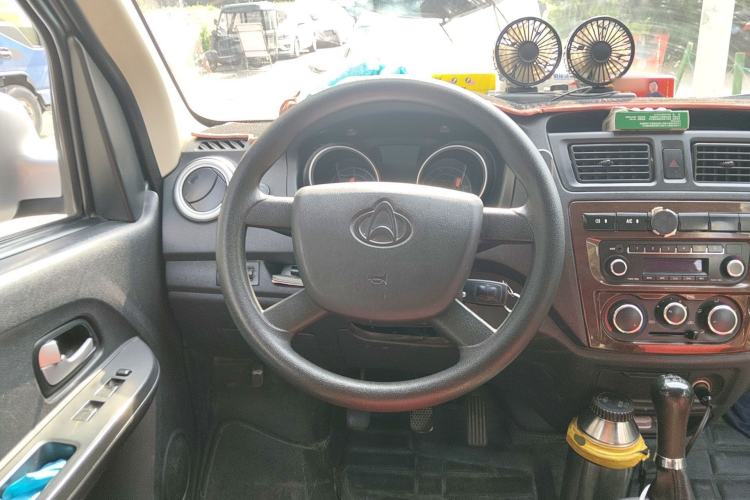 Used CHANGAN KAICHENG Ruixing M60 2020 1.5L Standard Version China VI 6-Seater DAM15KR
