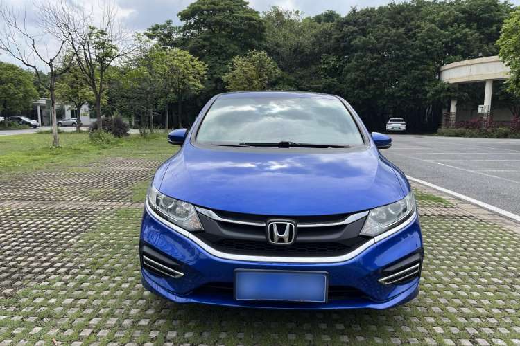 Used Honda Jade 2017 1.8L automatic Comfort version 5 seats