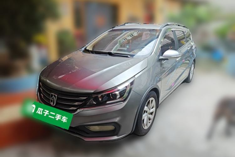 Used Baojun 310W 2017 1.5L Manual Fashion Model China V Guazi used car, China used car export, Used car for sale, Used  cars, Cheapest cars for sale
