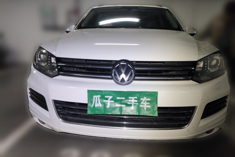 Used Volkswagen Touareg 2015 3.0 TSI Comfort Model Front