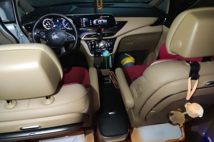 Used Buick GL8 2021 ES Landtrek 653T Luxury Model