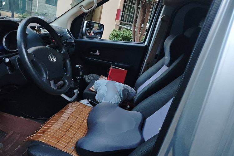 Used CHANGAN KAICHENG Ruixing M70 2018 1.5L Comfort Model Flat-Top Hatchback DAM15DL
