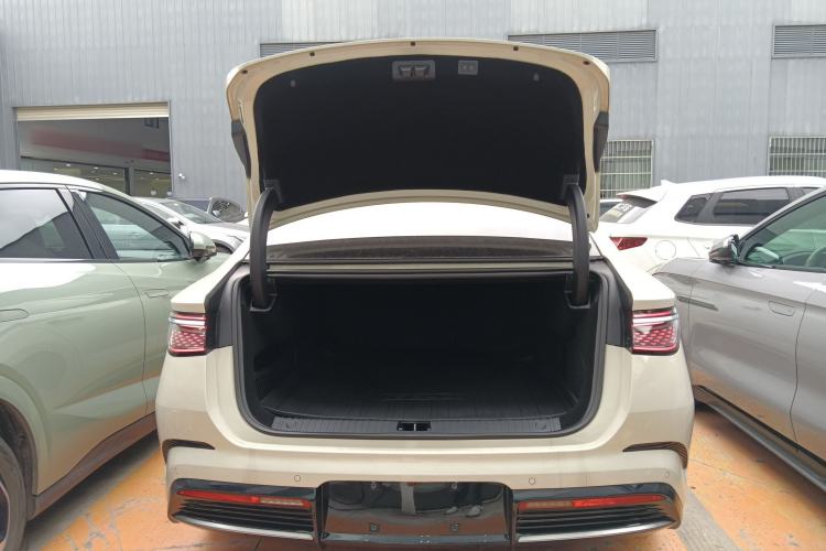 Used BYD Seal 07 DM-i 2025 Intelligent Driving Version DM-i 1.5L 125 km Prestige Edition Trunk