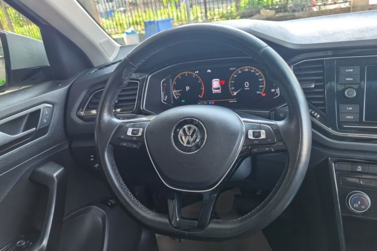 Used Volkswagen T-ROC 2020 280TSI DSG Two-Wheel Drive Comfort Version
