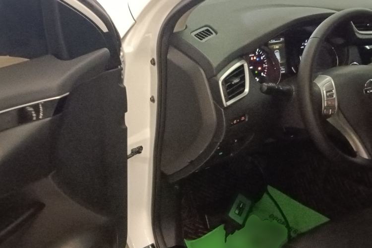 Used Nissan Qashqai 2017 2.0L CVT Luxury Edition China V Standard
