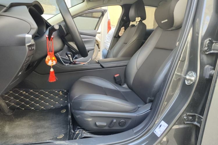 Used Mazda Mazda 3 Axela 2023 2.0L Automatic ZhiZhen Edition