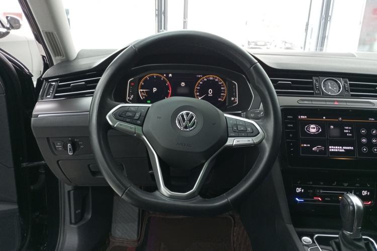Used Volkswagen Magotan 2020 330TSI DSG Luxury Edition Steering Wheel