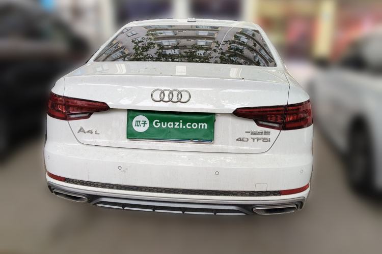 Used Audi A4L 2019 40 TFSI Fashion Edition China VI Emission Standard Rear