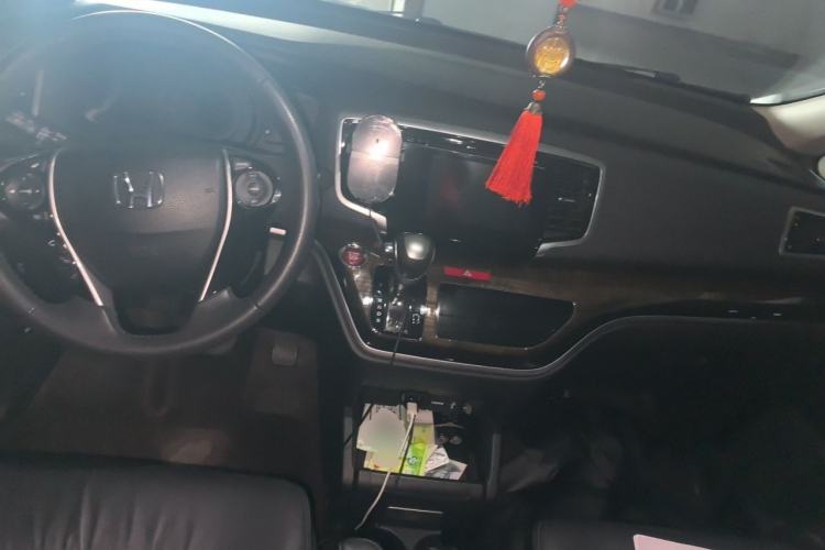 Used Honda Odyssey 2015 Updated Version 2.4L Smart Edition